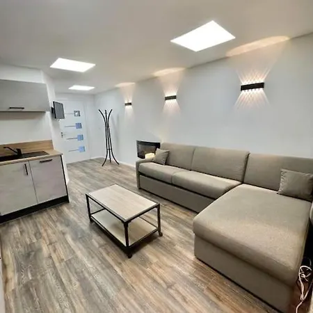 Cote Palais Clim Fibre Apartment *